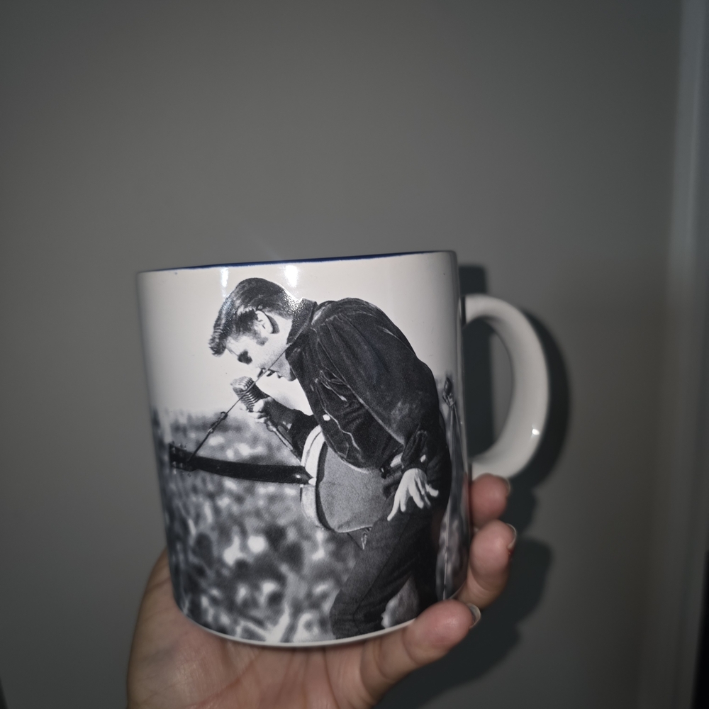 Elvis Black and White Ceramic Mug